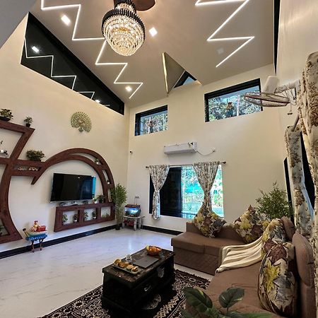 Seas The Day Luxurious 5Bhk Villa 2Min From Awas Beach With Huge Private Pool Alībāg Ngoại thất bức ảnh